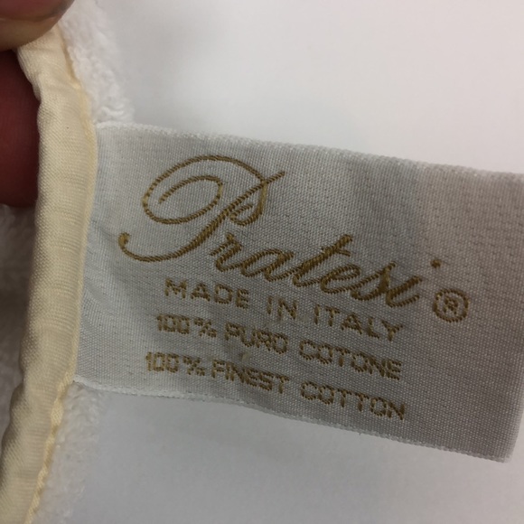 PRATESI MONOGRAMED HAND TOWEL - Picture 4 of 4